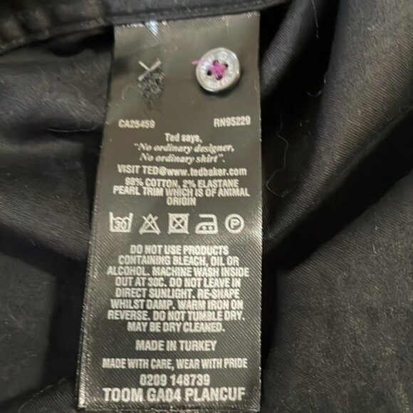 TED BAKER London Button Down Black w Blue Paisley Cuff Collar Shirt Size S - Picture 10 of 10